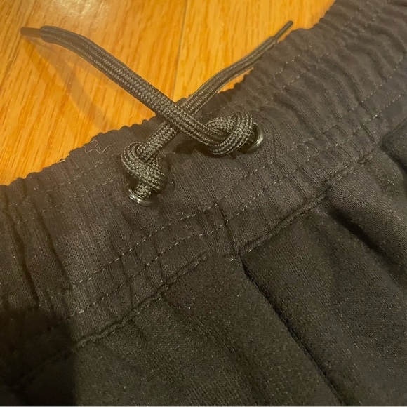 Colombian Artist Streetwear Brand Fourtopus Cargo Drawstring Sweat Shorts Unisex - Picture 7 of 14